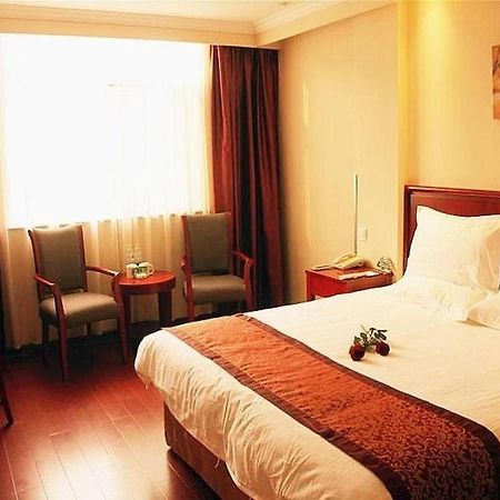 Greentree Inn Jiangsu Yancheng Dongtai Honglan Road Pedestrian Street Express Hotel Esterno foto